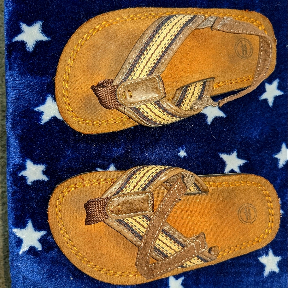 Boys Flip Flops, Size 9